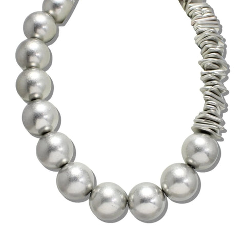 HEAVY METAL SCULPTED NECKLACE