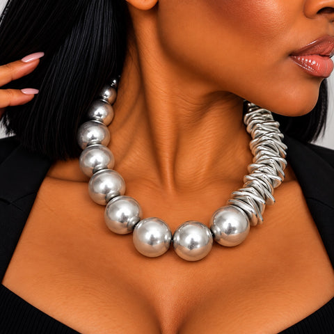 HEAVY METAL SCULPTED NECKLACE